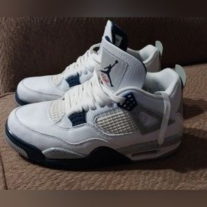 Midnight Navy Jordans 4 Sz 5.5 Men's